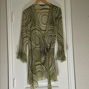 Green and Cream Wrap Dress with Circular Print size 10